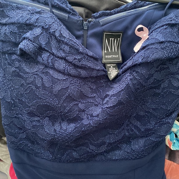 Prom Dress - Picture 4 of 6